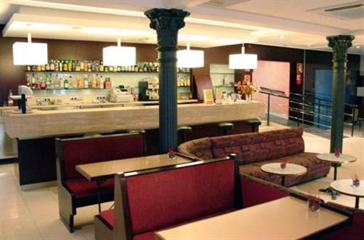 фото отеля Hotel Suis Sant Celoni