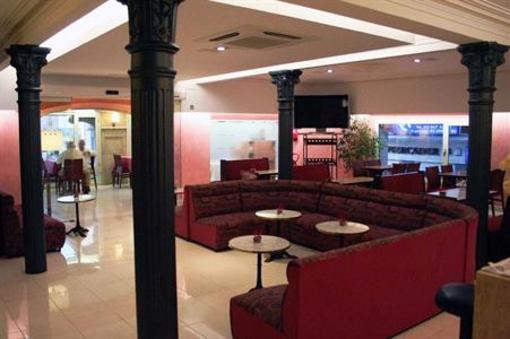 фото отеля Hotel Suis Sant Celoni
