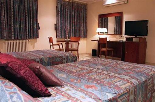 фото отеля Hotel Suis Sant Celoni