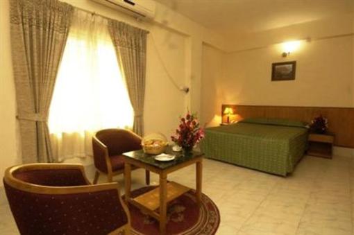 фото отеля Quality Inn Dhaka