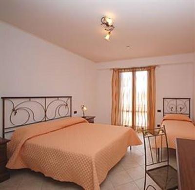 фото отеля Altamarea Hotel