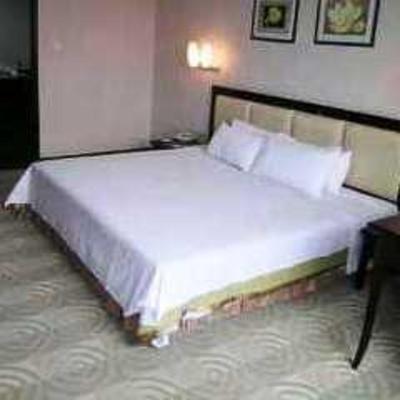 фото отеля Westlake Hotel
