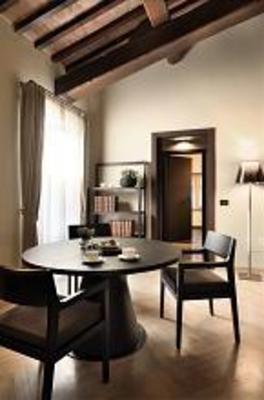 фото отеля Borgo Dei Conti Resort Perugia