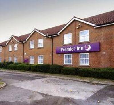 фото отеля Premier Inn Warrington (England)