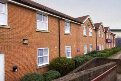 фото отеля Premier Inn Warrington (England)