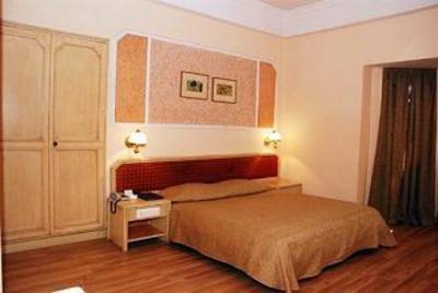фото отеля Hotel Yuvraj Palace