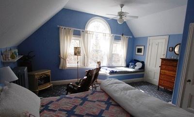 фото отеля Wild Iris Inn