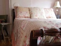 Wild Iris Inn