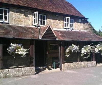 фото отеля King's Arms Guest House Fernhurst