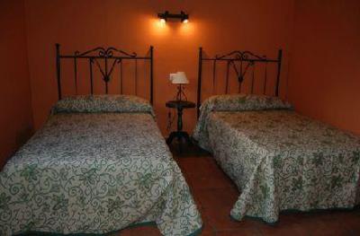 фото отеля Apartamentos Ramajal Rural Pinofranqueado