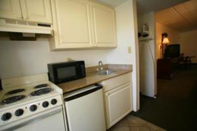 фото отеля Dunes Inn & Suites