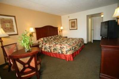 фото отеля Dunes Inn & Suites