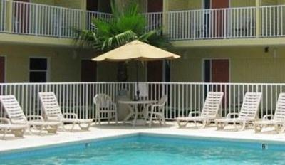фото отеля Dunes Inn & Suites