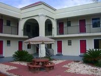 Dunes Inn & Suites