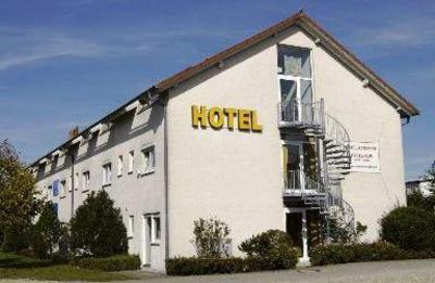 фото отеля Hotel Karlshof