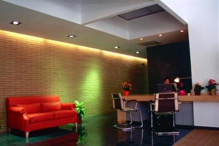 фото отеля Els Quimics Apartamentos Girona