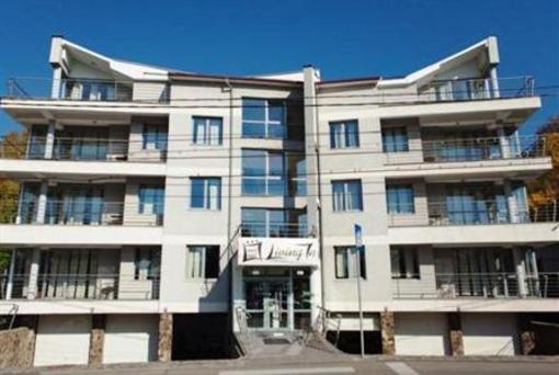фото отеля Living In Aparthotel Oradea