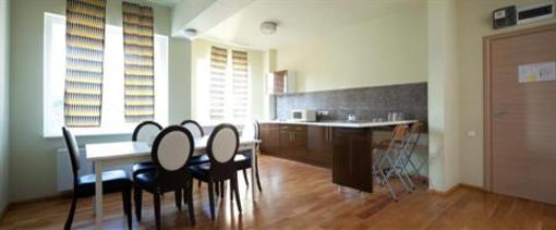 фото отеля Living In Aparthotel Oradea
