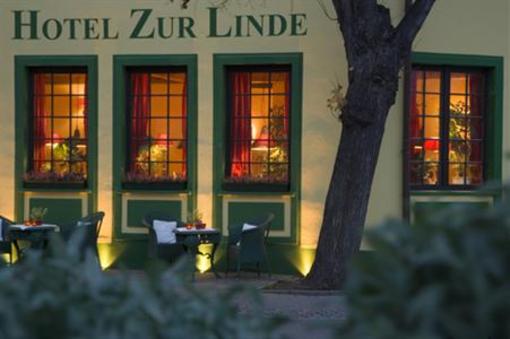 фото отеля Hotel Zur Linde Burg