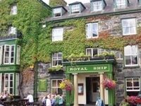 The Royal Ship Hotel