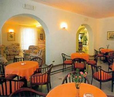 фото отеля Hotel Dora Levanto