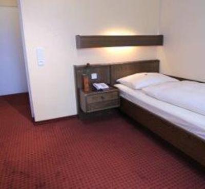 фото отеля Hotel Pontivy