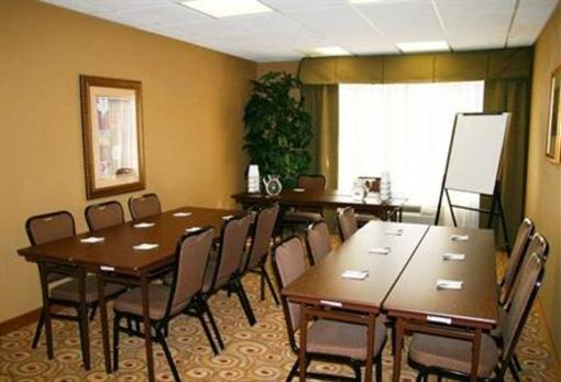 фото отеля Hampton Inn Americus