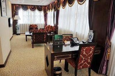 фото отеля Taoran Mid-Forest Hotel