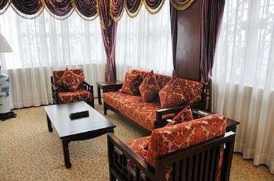 фото отеля Taoran Mid-Forest Hotel