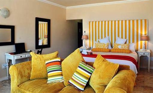 фото отеля 305 on Ipahla Bed & Breakfast Amanzimtoti