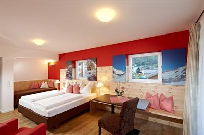 фото отеля Steiger Hotel Neukirchen am Grossvenediger