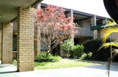 фото отеля Ryde Hotel & Serviced Apartments