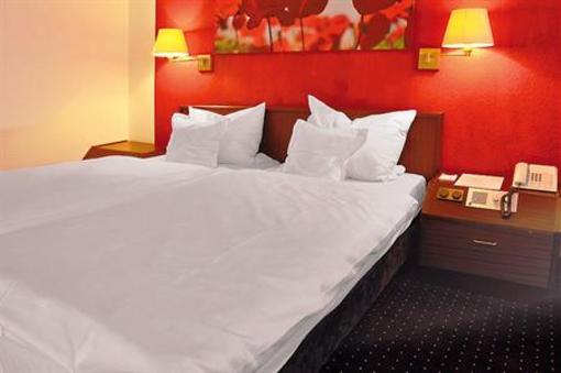 фото отеля Park Hotel Cloppenburg