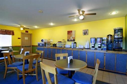 фото отеля Americas Best Value Inn Garden City