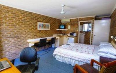 фото отеля Marcoola Motel