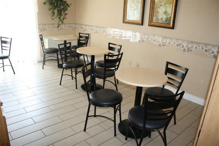 фото отеля Comfort Inn Orillia