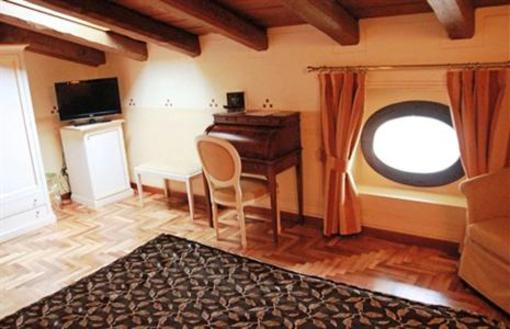 фото отеля Hotel Villa Policreti