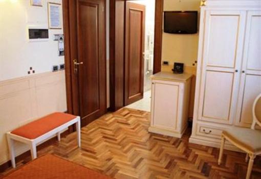 фото отеля Hotel Villa Policreti