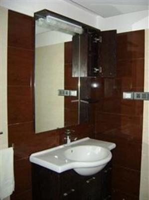 фото отеля Confident Propus