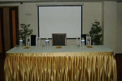 фото отеля Confident Propus