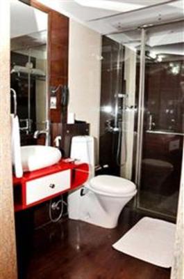 фото отеля Confident Propus