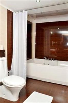 фото отеля Confident Propus