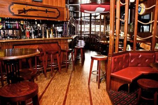 фото отеля Hotel Galions Et Pub Cheseaux-sur-Lausanne