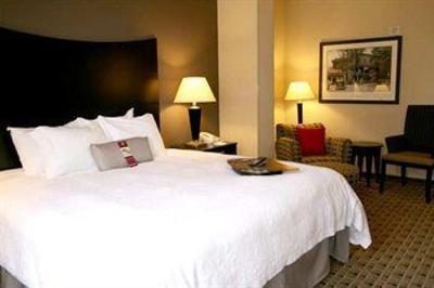 фото отеля Hampton Inn & Suites Montgomery-Downtown