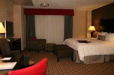 фото отеля Hampton Inn & Suites Montgomery-Downtown