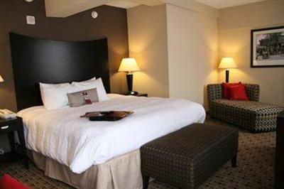 фото отеля Hampton Inn & Suites Montgomery-Downtown