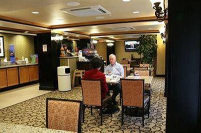 фото отеля Hampton Inn & Suites Montgomery-Downtown