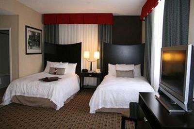 фото отеля Hampton Inn & Suites Montgomery-Downtown