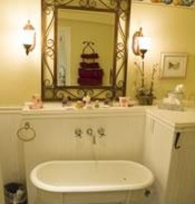 фото отеля Swan River Inn
