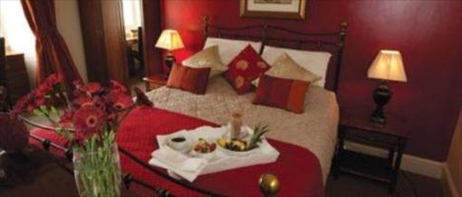 фото отеля The Angel Hotel Bourne